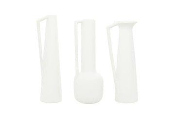 Design Shop  Cosmoliving By Cosmopolitan 16 inch White Ceramic Vase w/ Handles