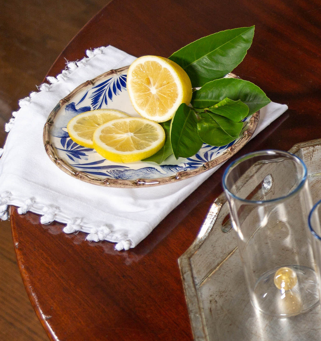 Abigails Compagnia Dinner Plate, Blue Leaves w/ Bamboo, Small, Set of 4