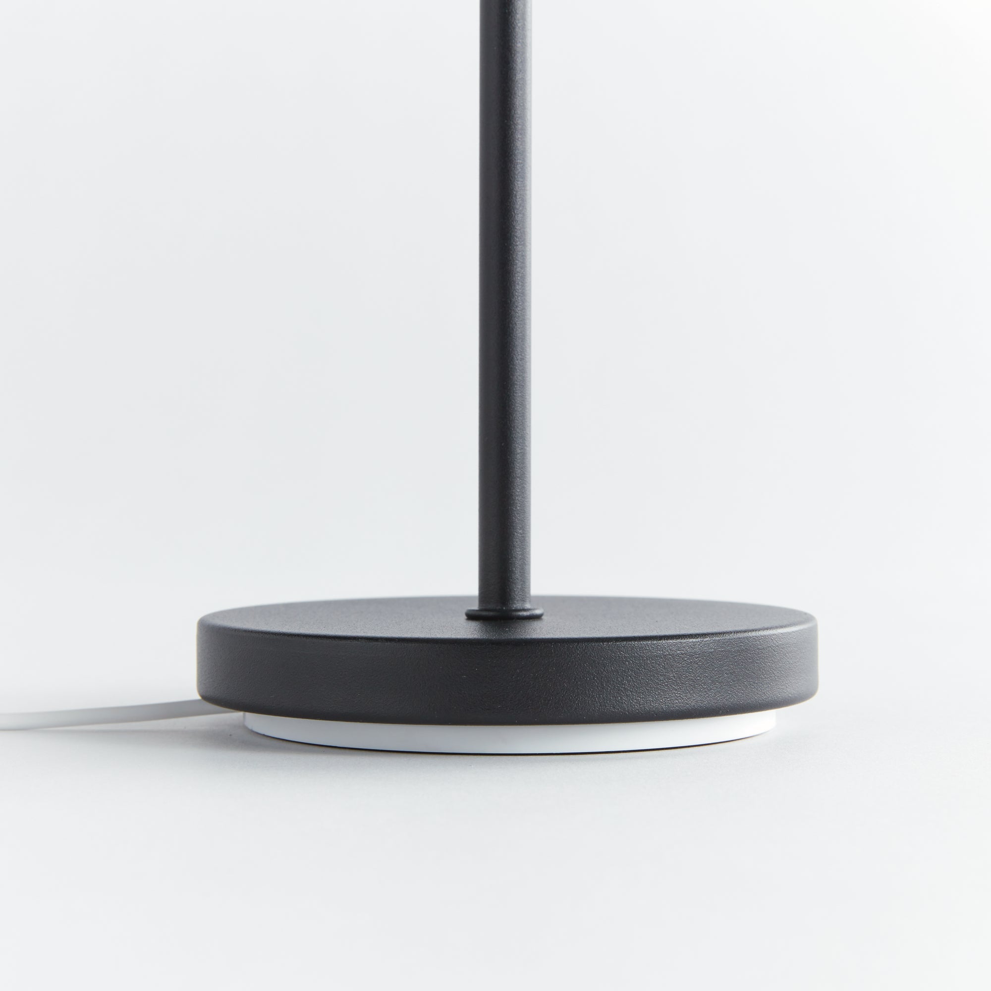 Design Shop Alluna Cordless Led Lamp 14"