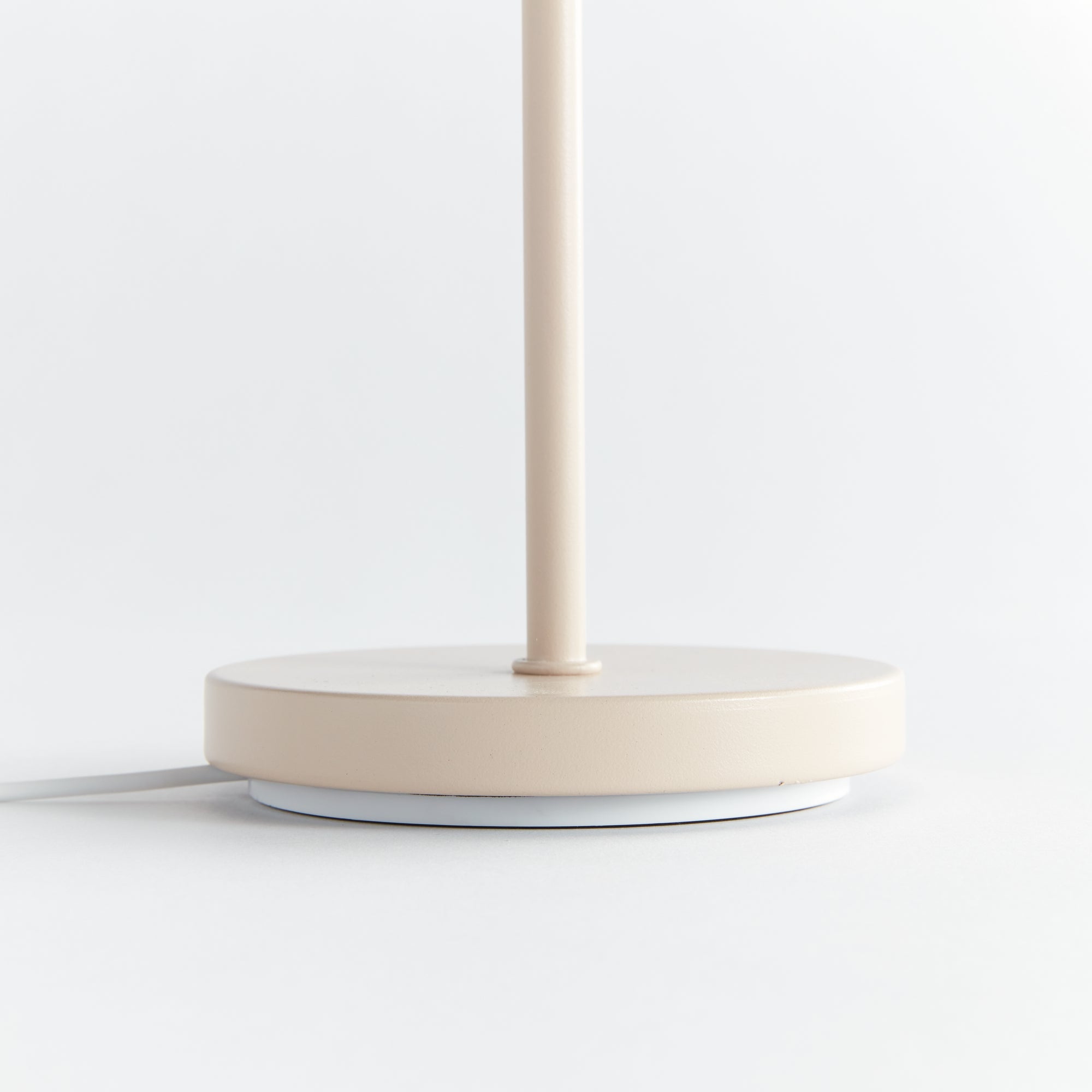 Design Shop Alluna Cordless Led Lamp 14"