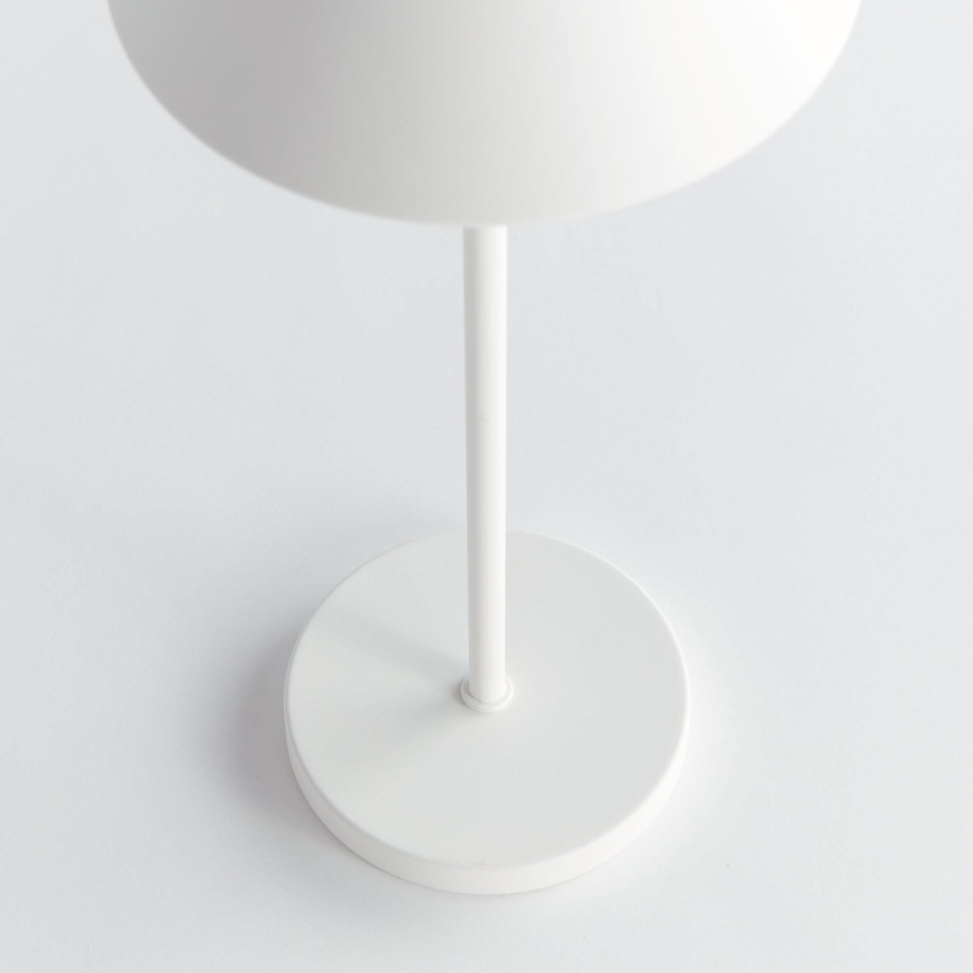 Design Shop Alluna Cordless Led Lamp 14"