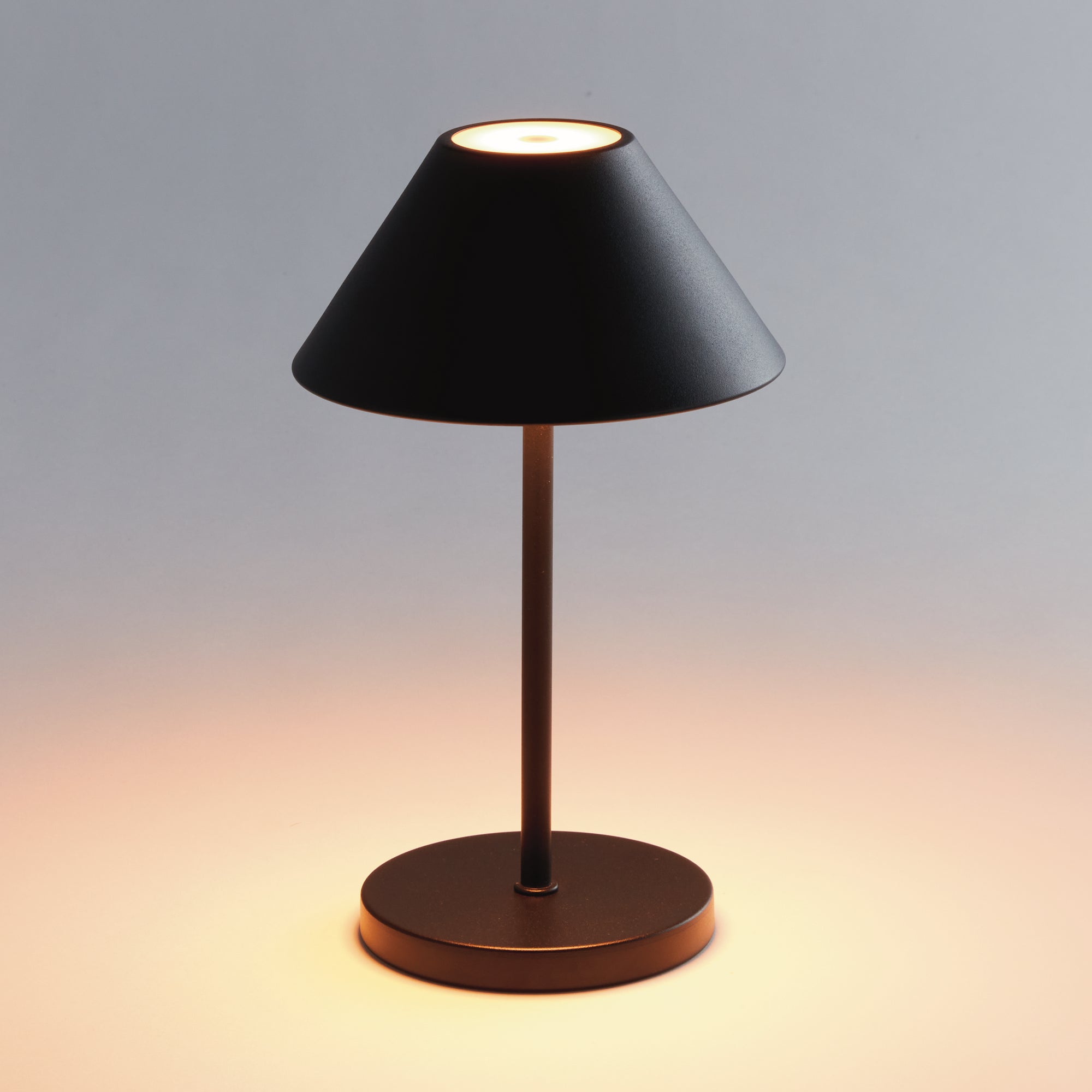 Design Shop Alluna Cordless Led Lamp 10"