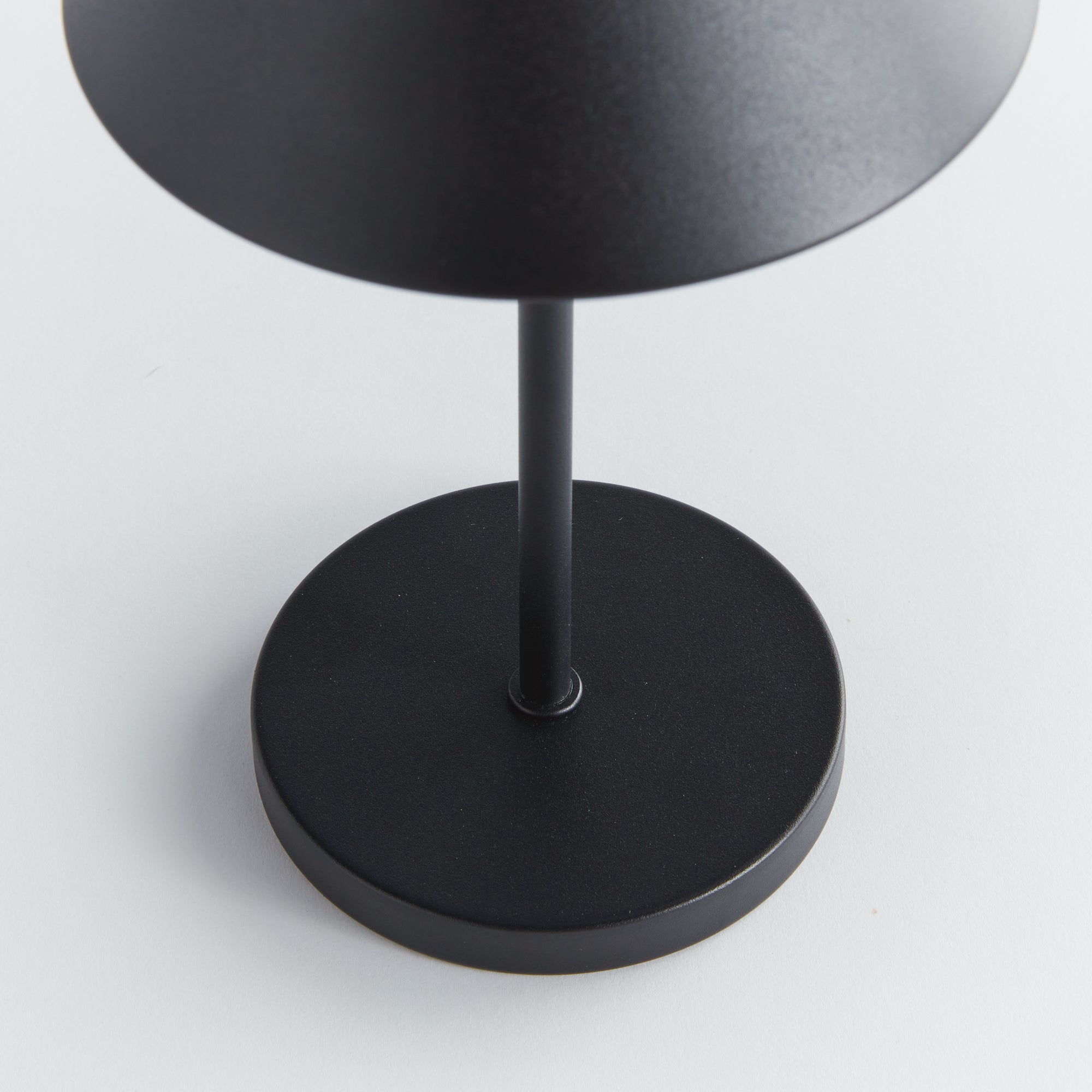 Design Shop Alluna Cordless Led Lamp 10"