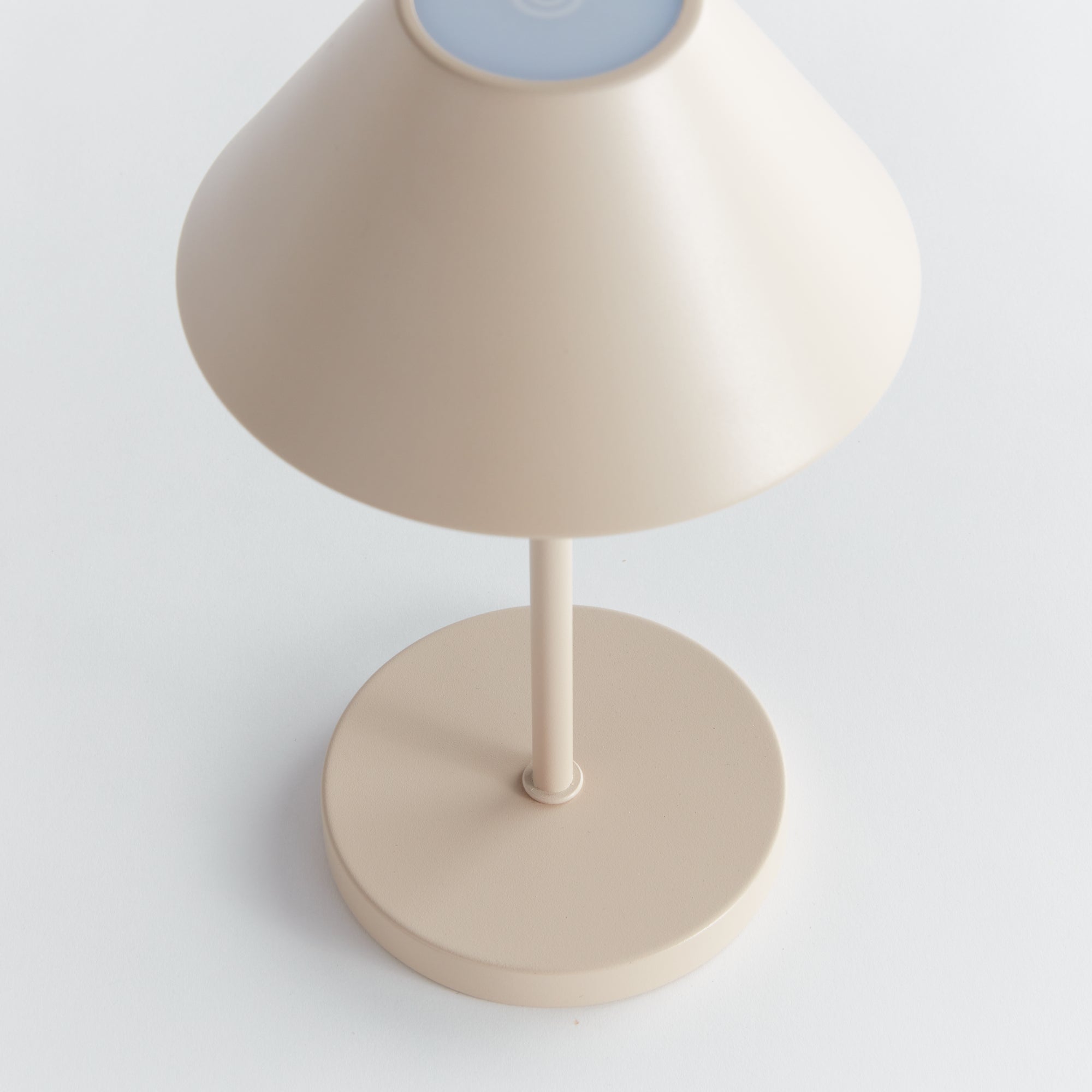 Design Shop Alluna Cordless Led Lamp 10"