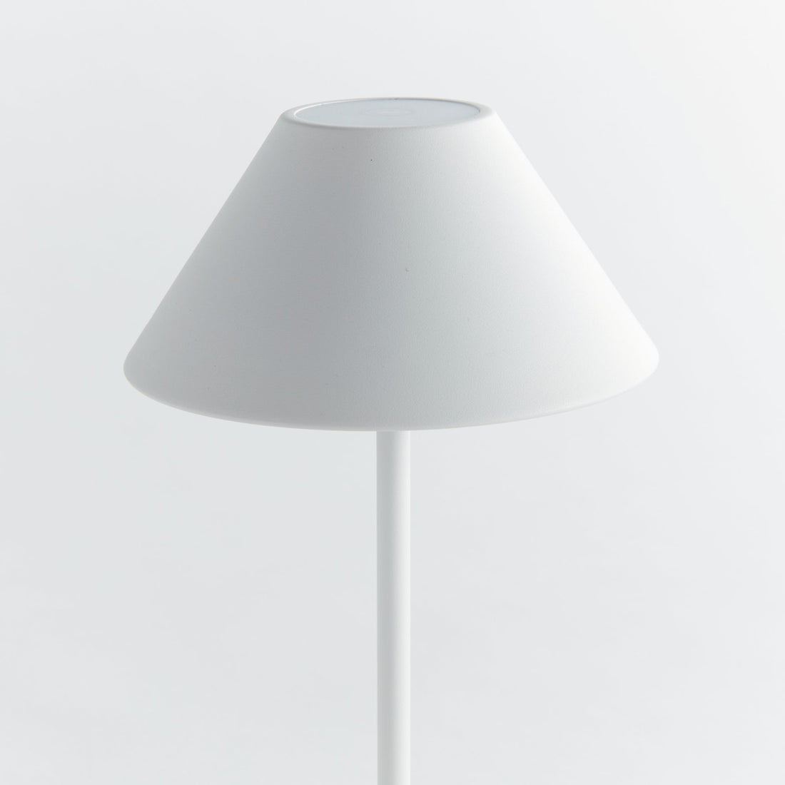 Design Shop Alluna Cordless Led Lamp 10"