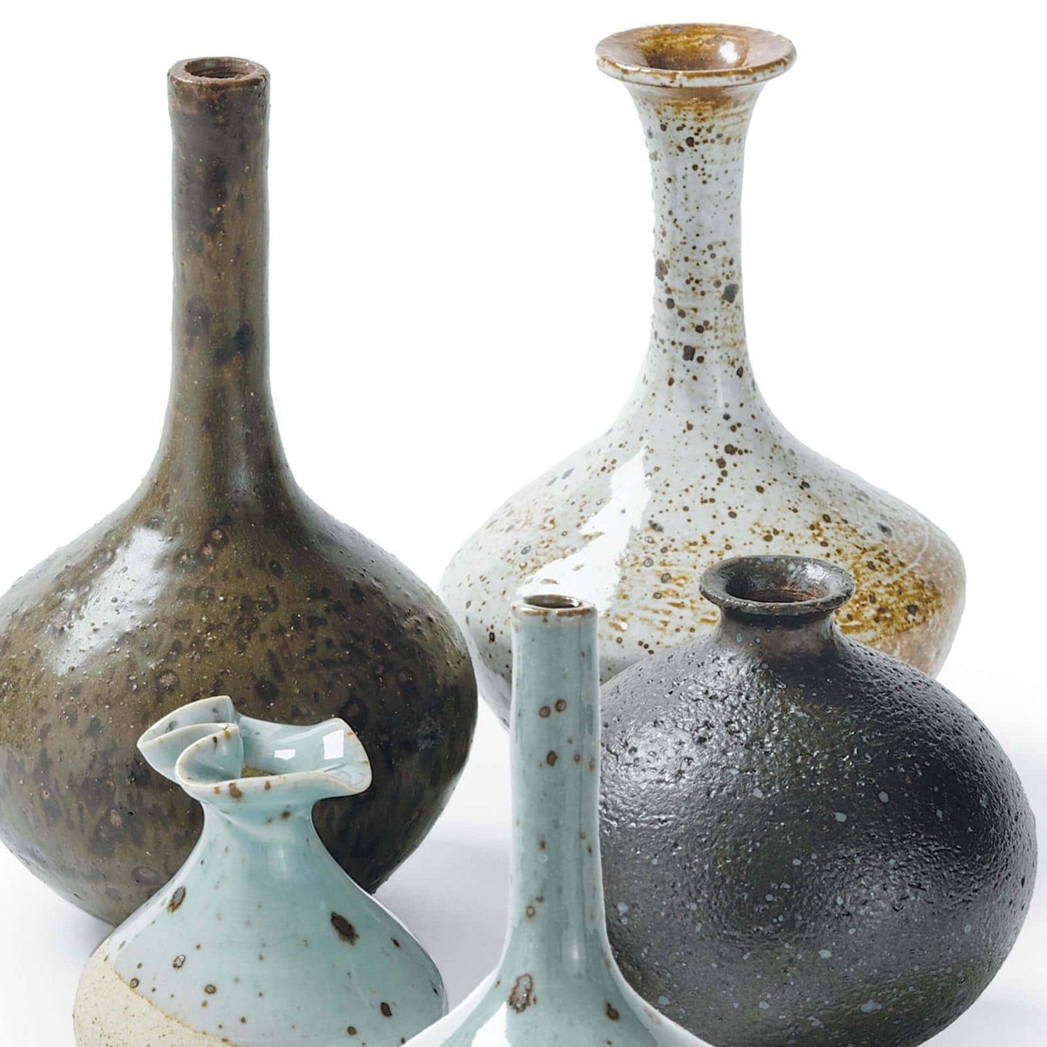 Regina Andrew Vase from the Porcelain collection in Natural finish